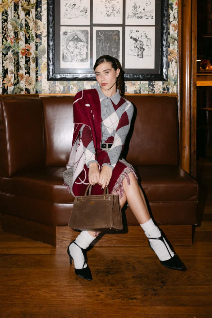 Editorial fashion portrait of a female model wearing a Tommy Hilfiger outfit during a brand event in Barcelona. Photo by Santa Cruz Juanjo Vega, photographer of exclusive fashion and luxury events.